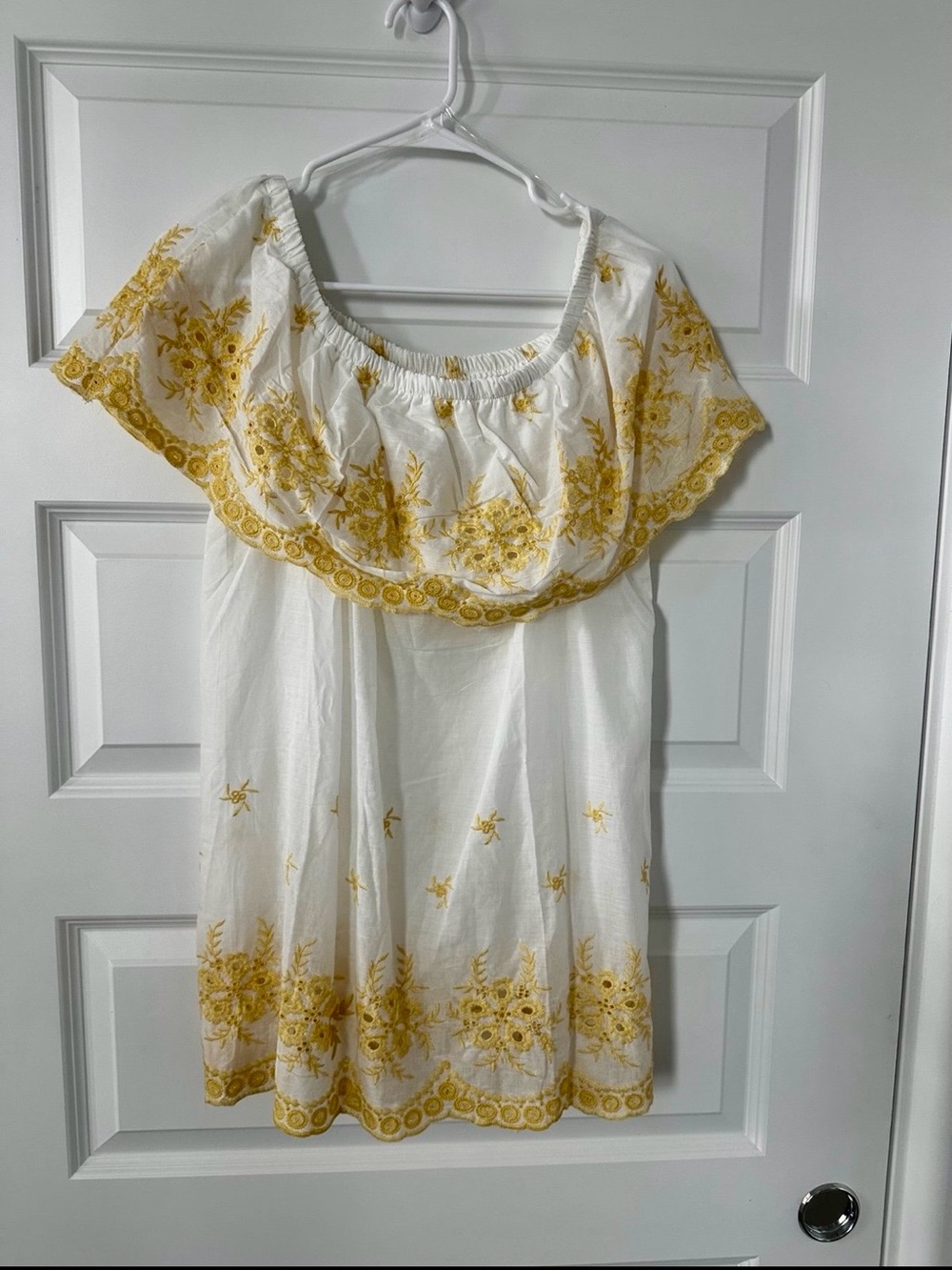 White & Yellow Embroidered Off-Shoulder woman’s top